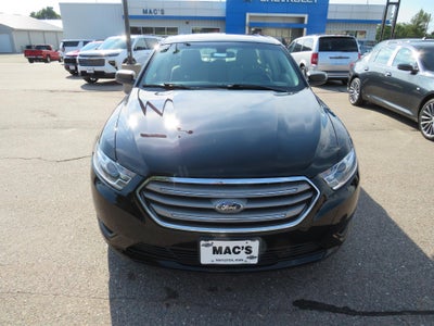 2017 Ford Taurus SE