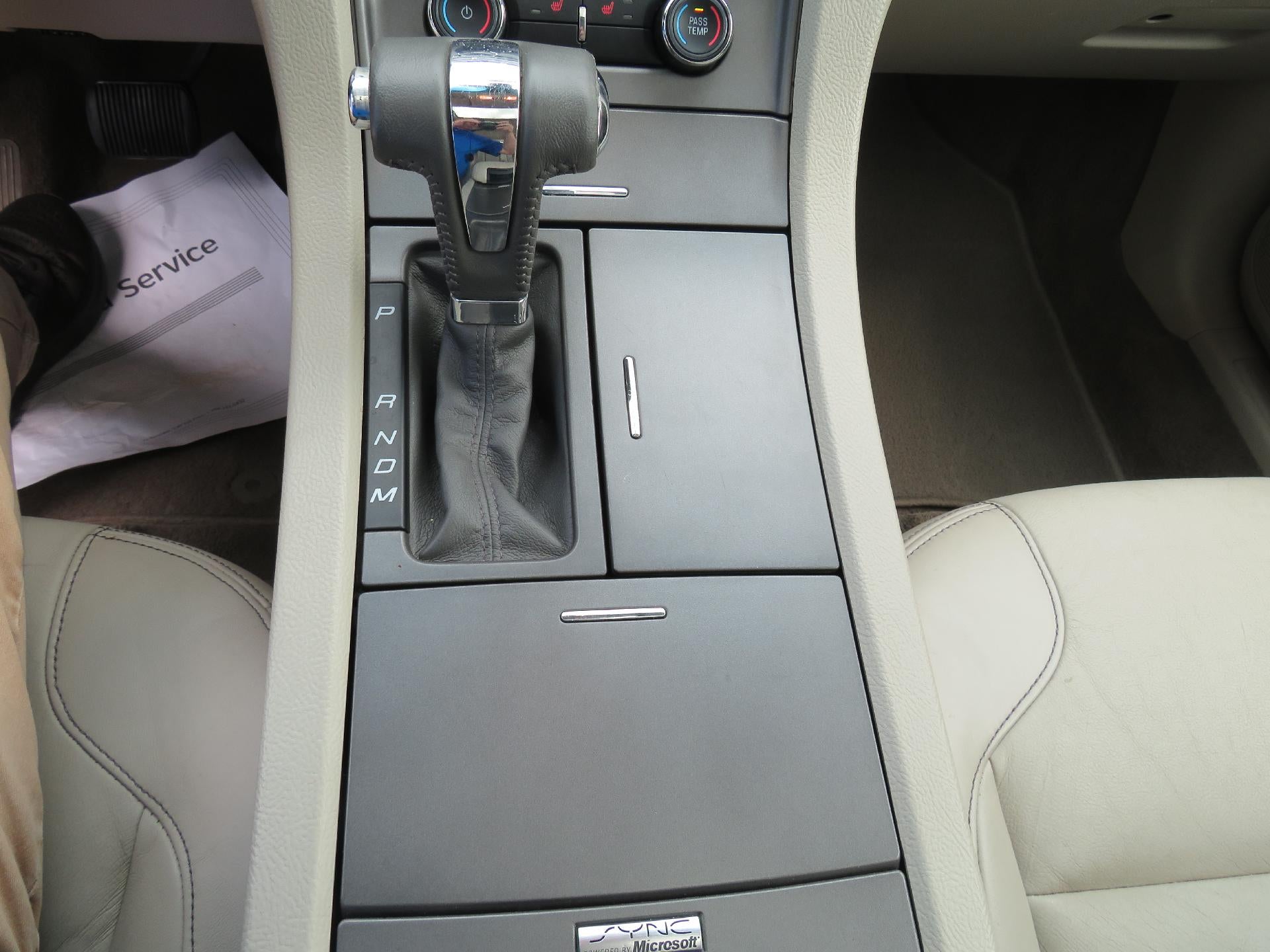 2011 Ford Taurus SEL