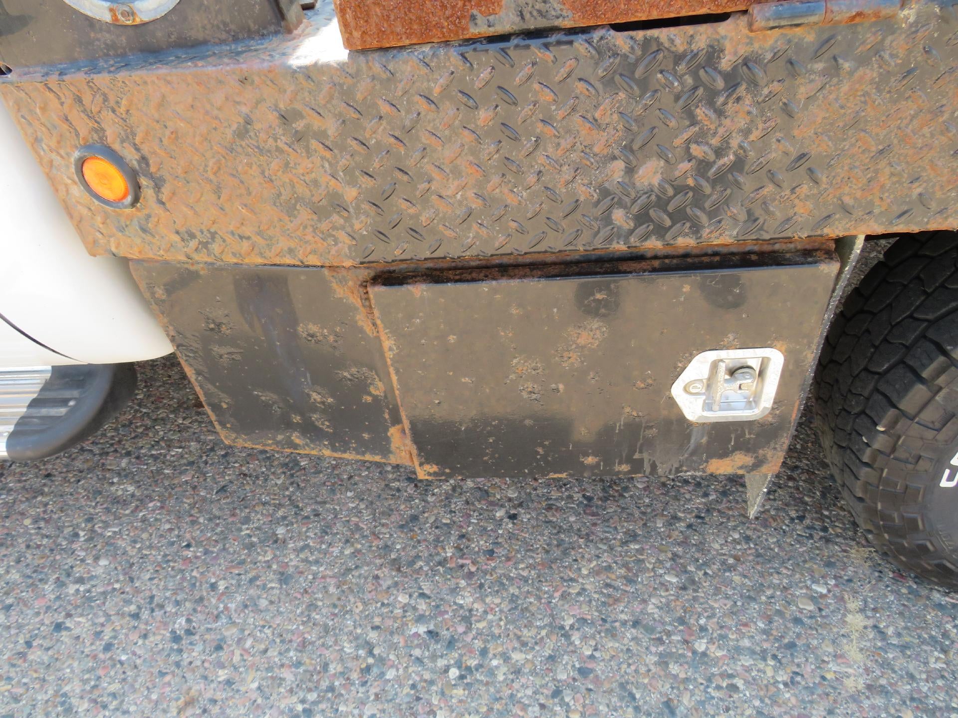 2010 Ford Super Duty F-350 SRW XL