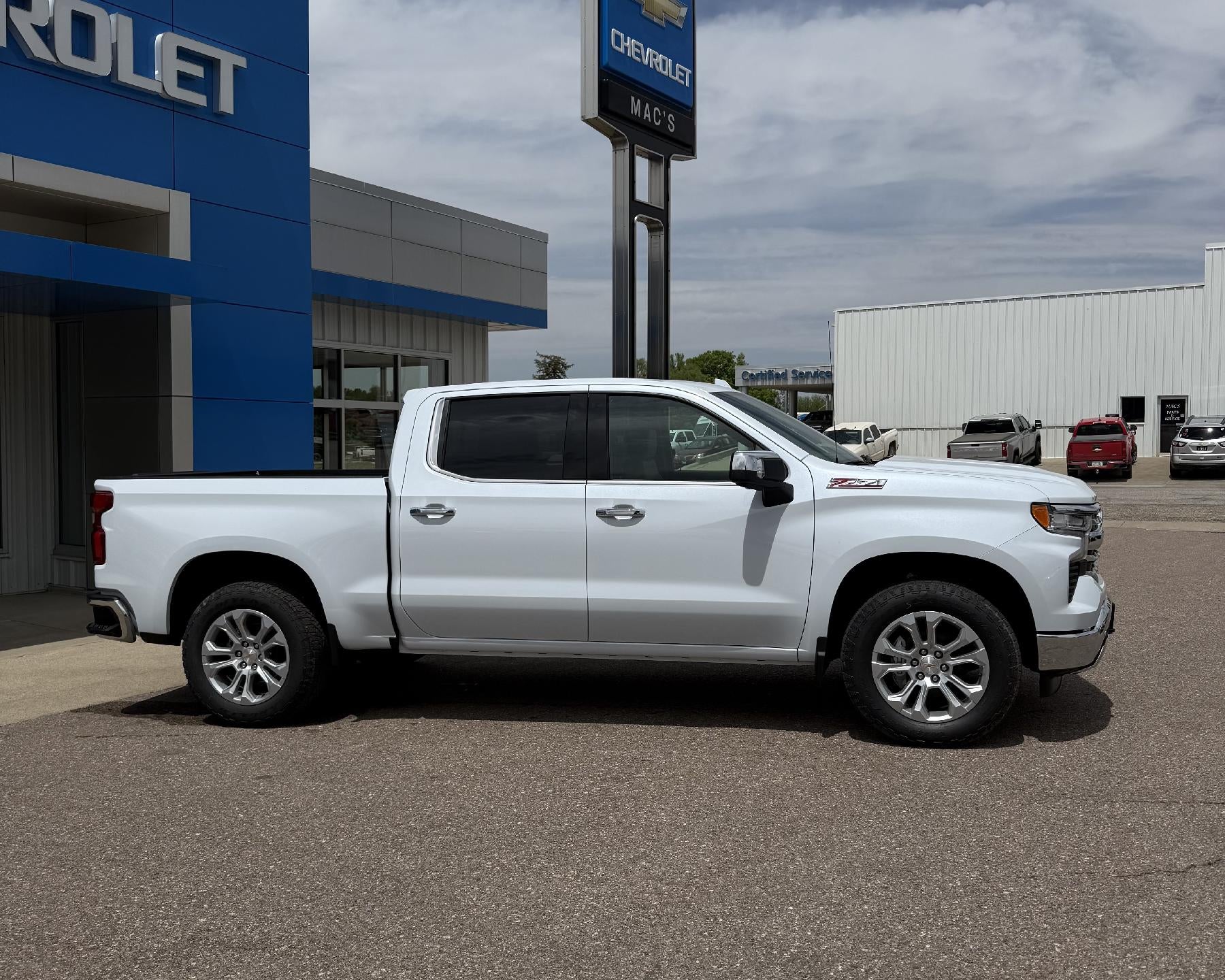 2026 Chevrolet Silverado 1500 LTZ