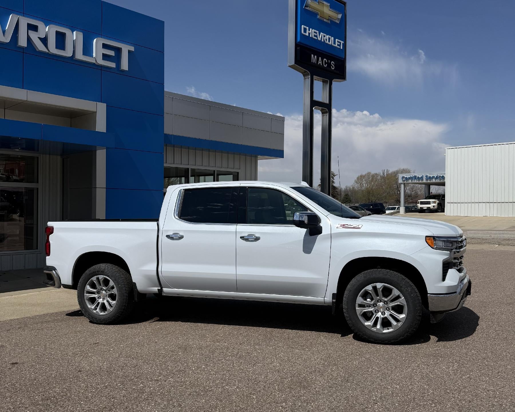 2026 Chevrolet Silverado 1500 LTZ