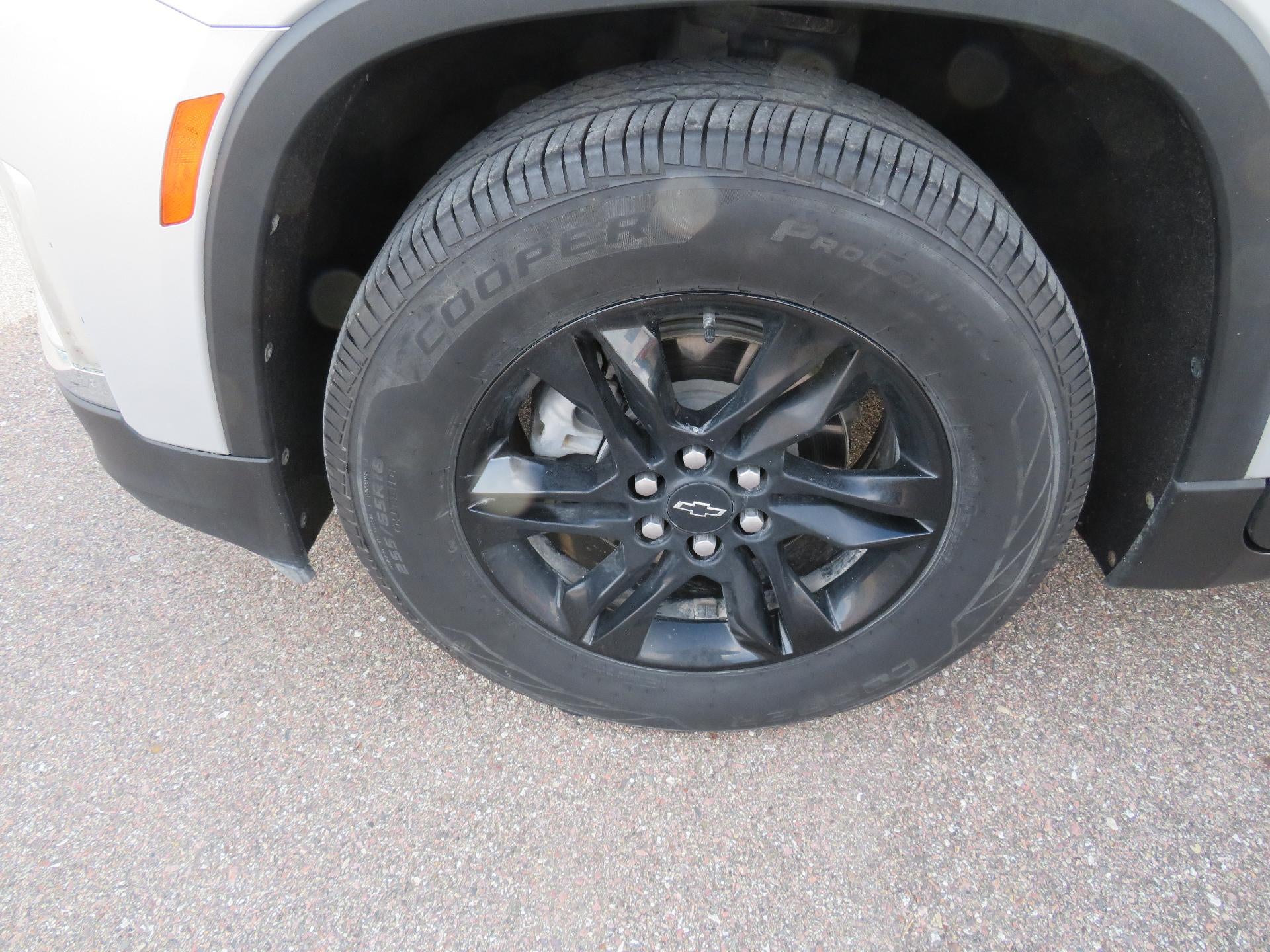 2022 Chevrolet Traverse LT Leather