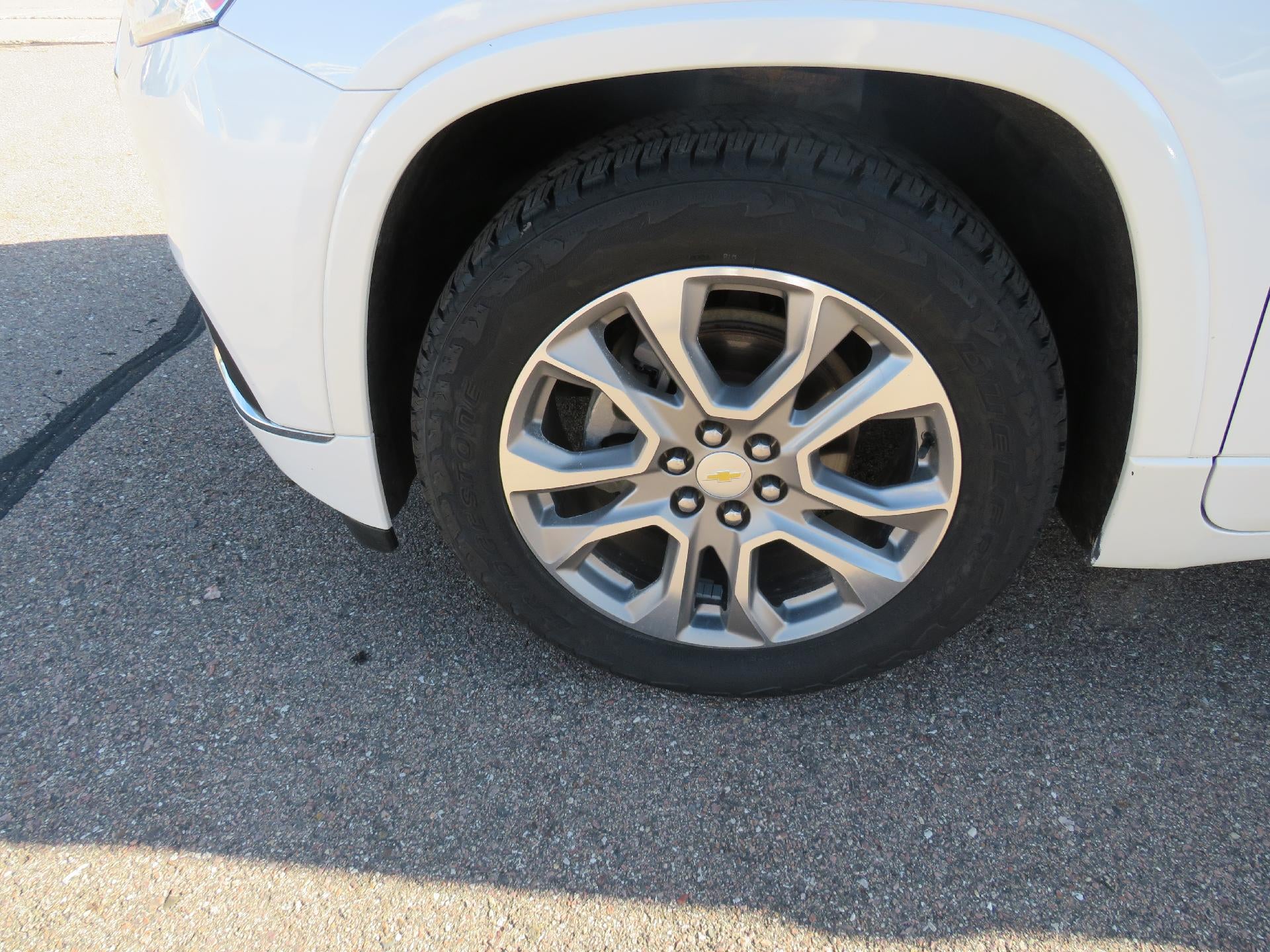 Used 2018 Chevrolet Traverse Premier with VIN 1GNEVJKW4JJ189754 for sale in Mapleton, IA