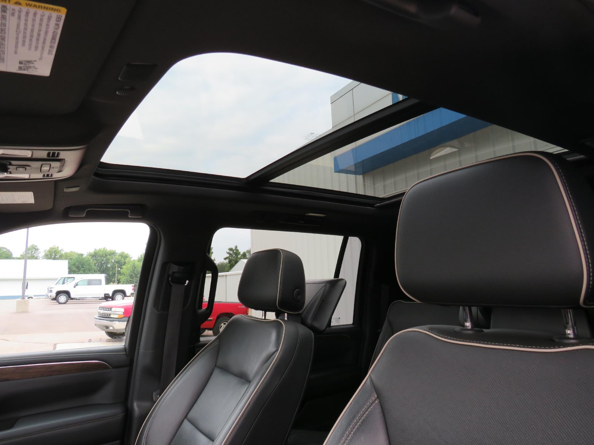 2021 Chevrolet Suburban Premier
