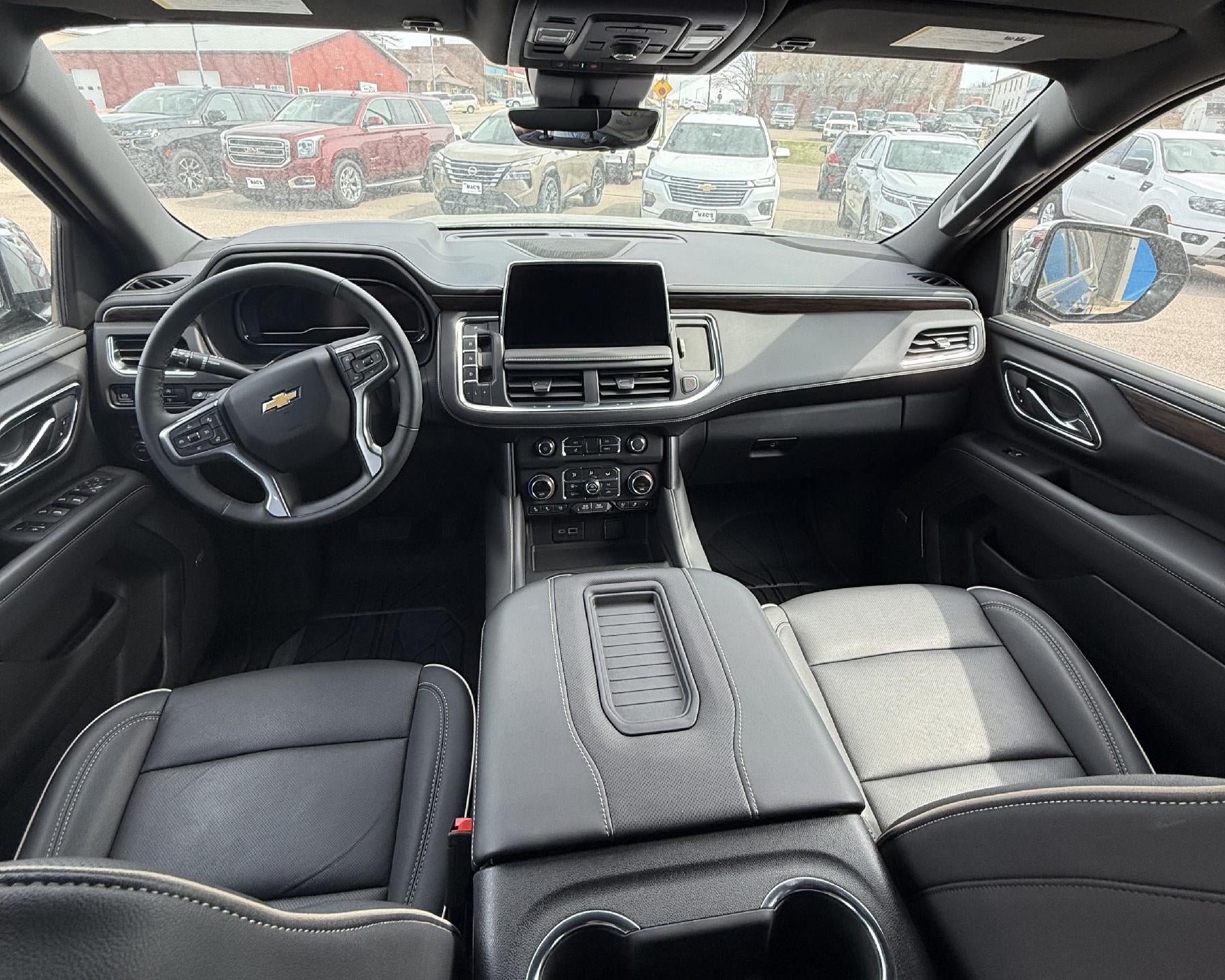 2024 Chevrolet Suburban Premier