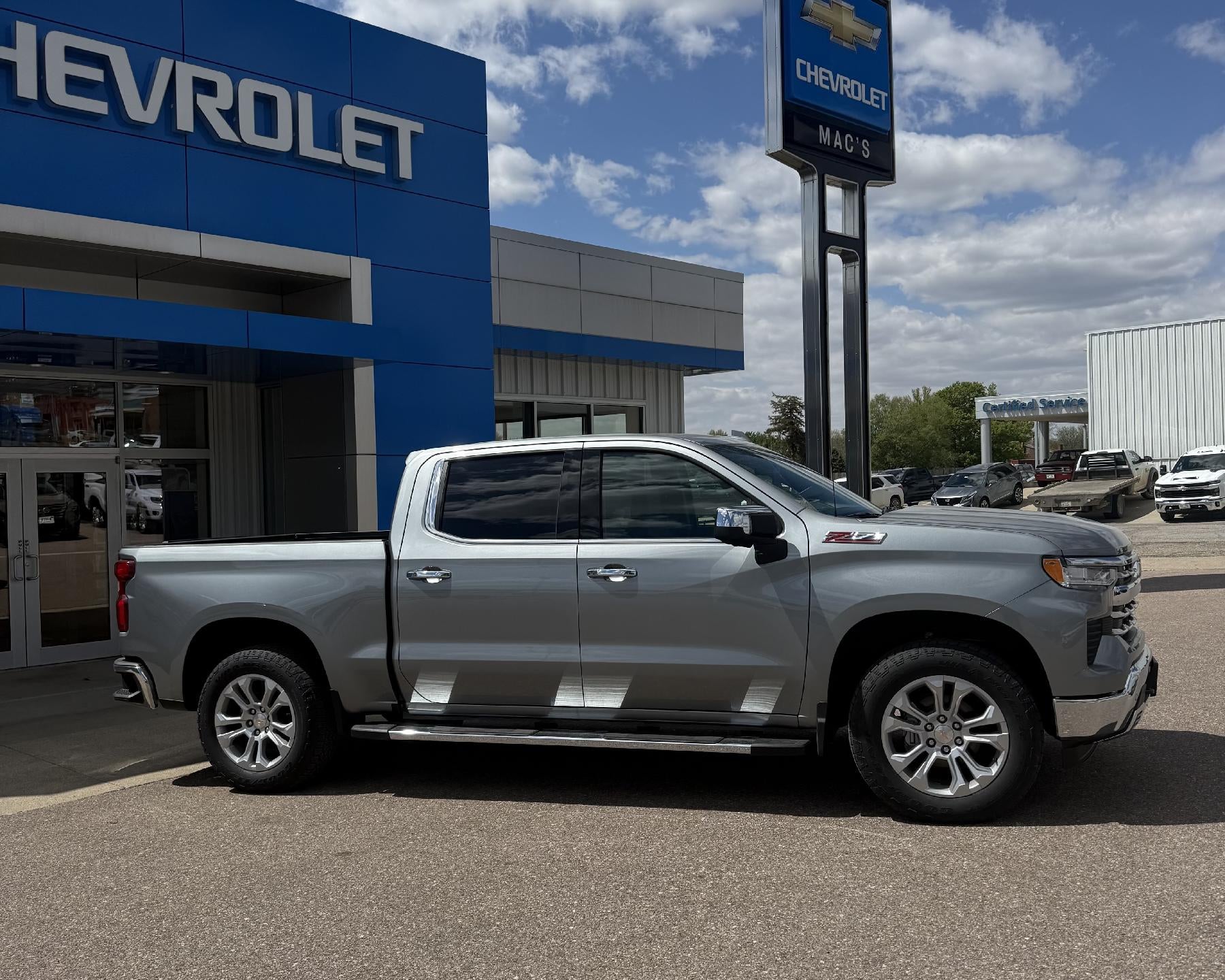 2026 Chevrolet Silverado 1500 LTZ