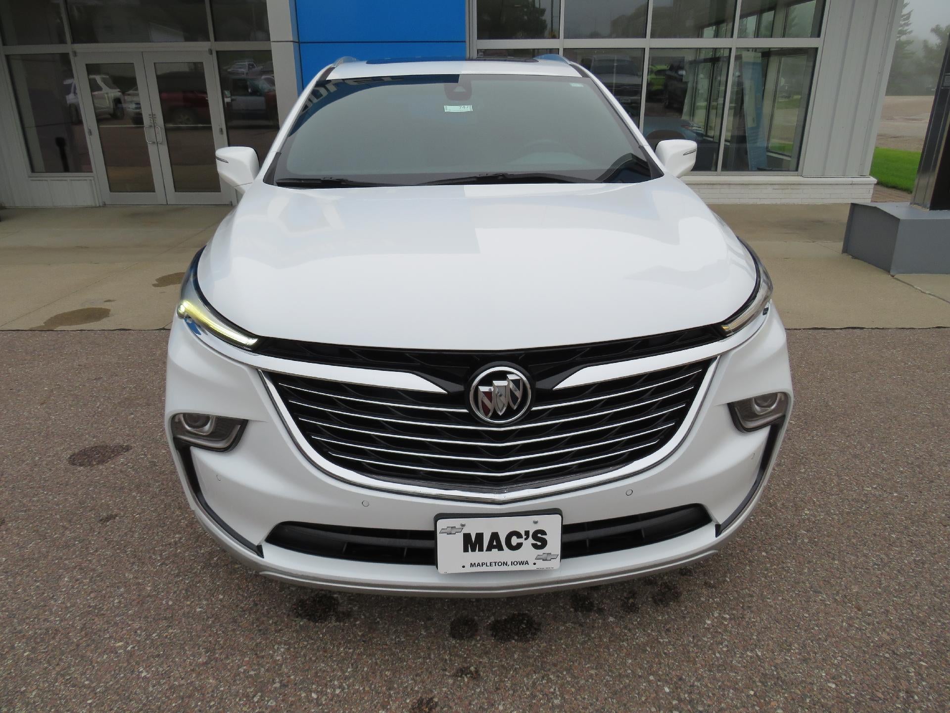 2023 Buick Enclave Essence