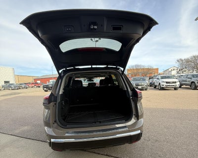 2024 Nissan Rogue Platinum